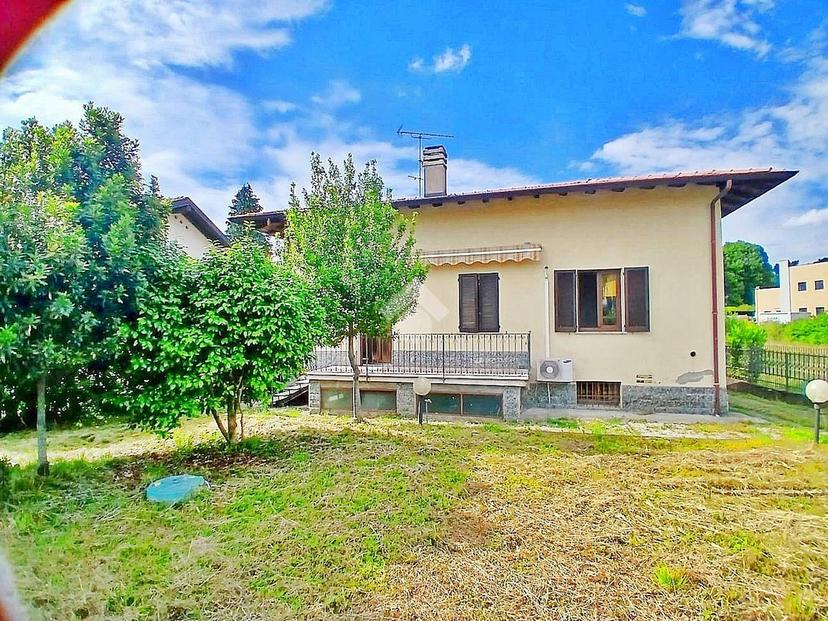 Villa in Via Oneda 17, Sesto Calende — foto 3 di 5