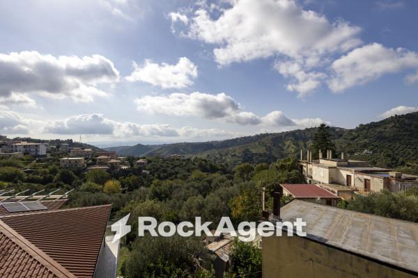 Villa in Viale Vincenzo Gattoleo 127, Catanzaro — foto 4 di 5