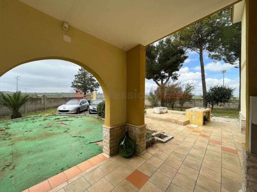 Villa in C.da Amici Snc, Grottaglie — foto 2 di 5