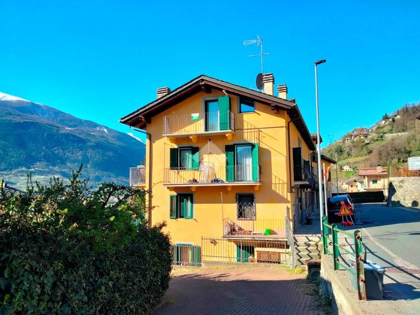 Bilocale in Frazione Pont d'Avisod 21, Sarre — foto 3 di 5