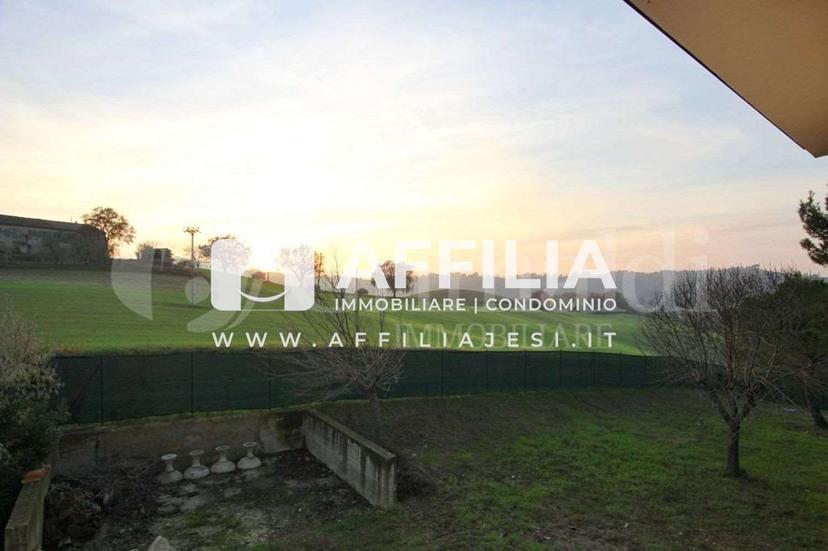 Casa indipendente in Via Maccarata, Santa Maria Nuova — foto 2 di 5