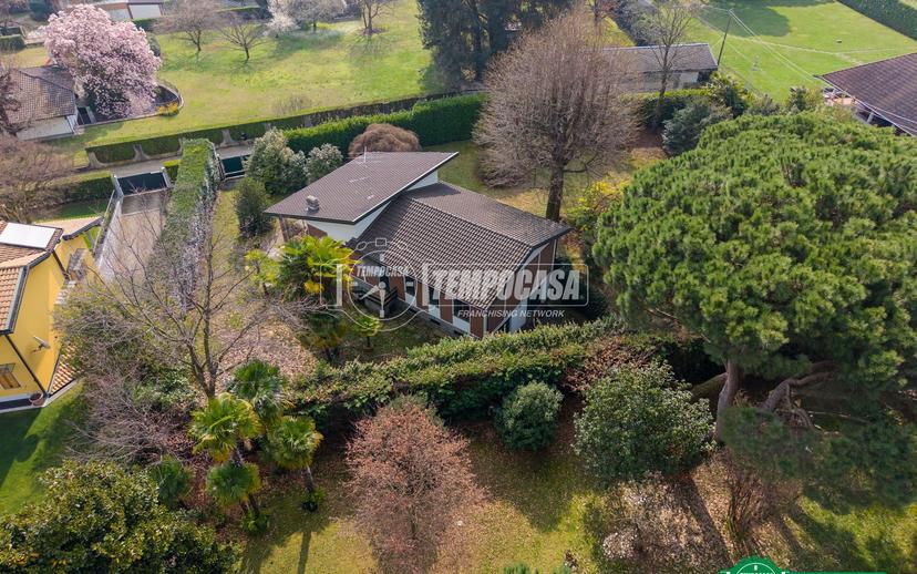 Villa in Via Carlo Davicini 139, Lesa — foto 3 di 5