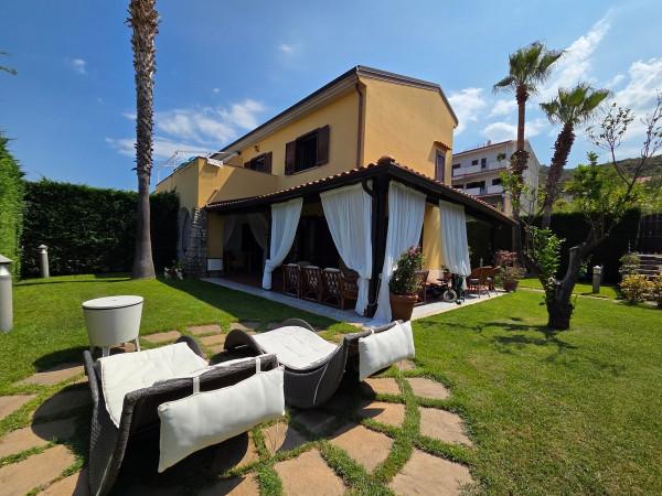 Villa bifamiliare in Strada Statale Tirrena Inferiore, Sangineto