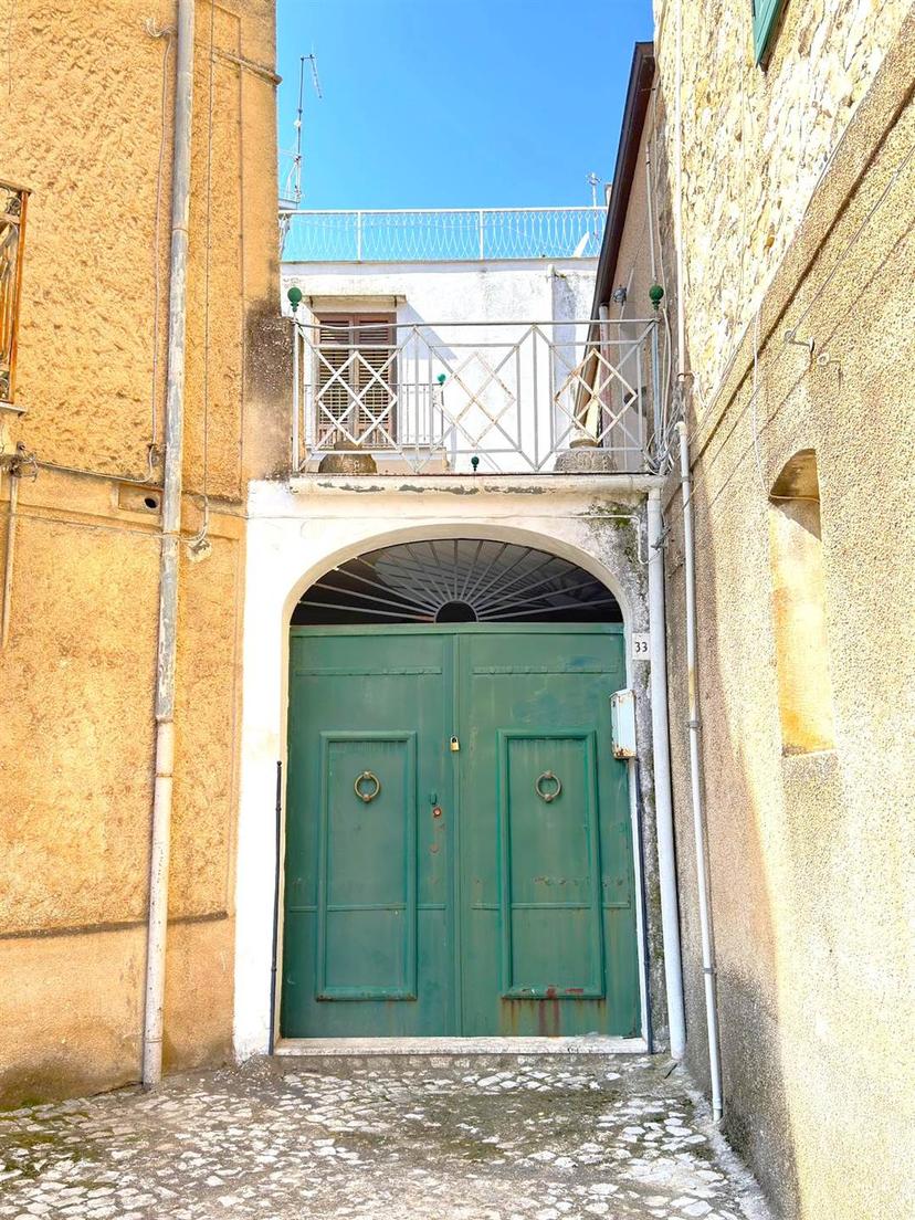 Casa indipendente, Palazzo Adriano — foto 4 di 5