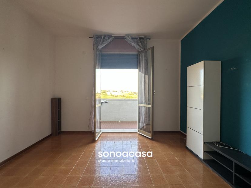 Trilocale in Via Bacchiocchi, 15, San Costanzo — foto 3 di 5