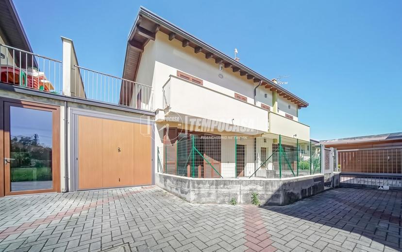Villa a schiera in Via Antonio Gramsci, Casale Litta — foto 3 di 5
