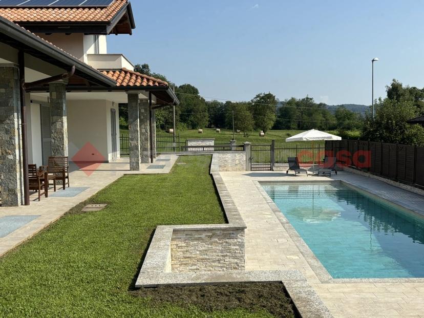 Villa in Via Erro, Paruzzaro — foto 2 di 5