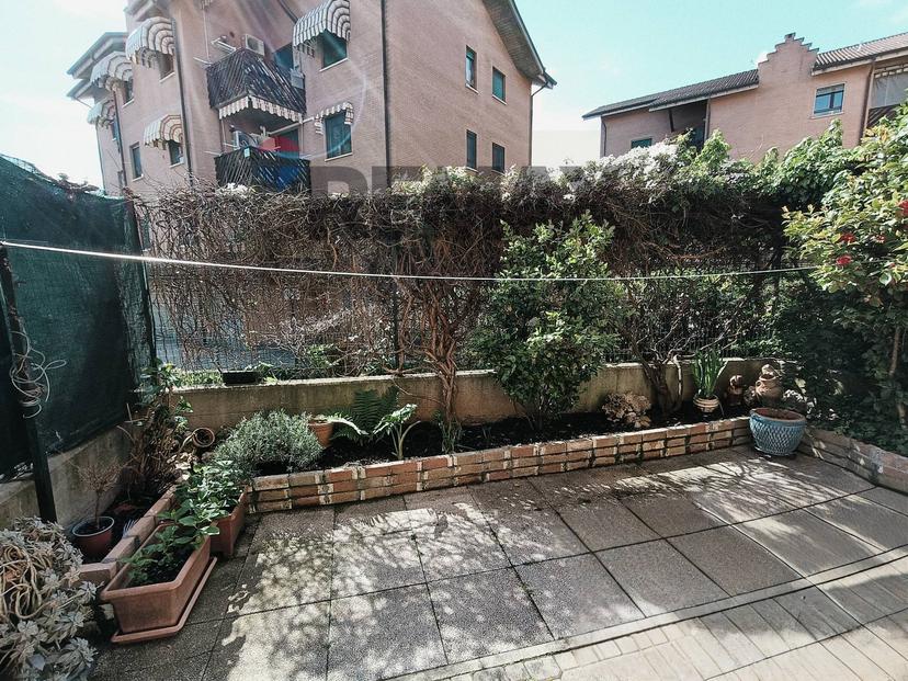 Trilocale in Via Sabotino 12, Rivalta di Torino — foto 2 di 5