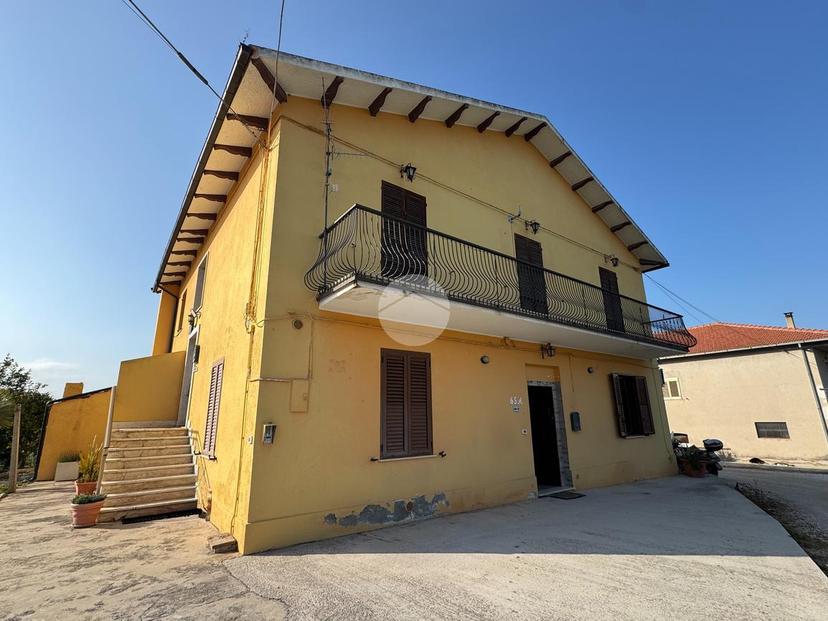 Trilocale in Contrada Vicenne Sud 65, Pianella — foto 5 di 5