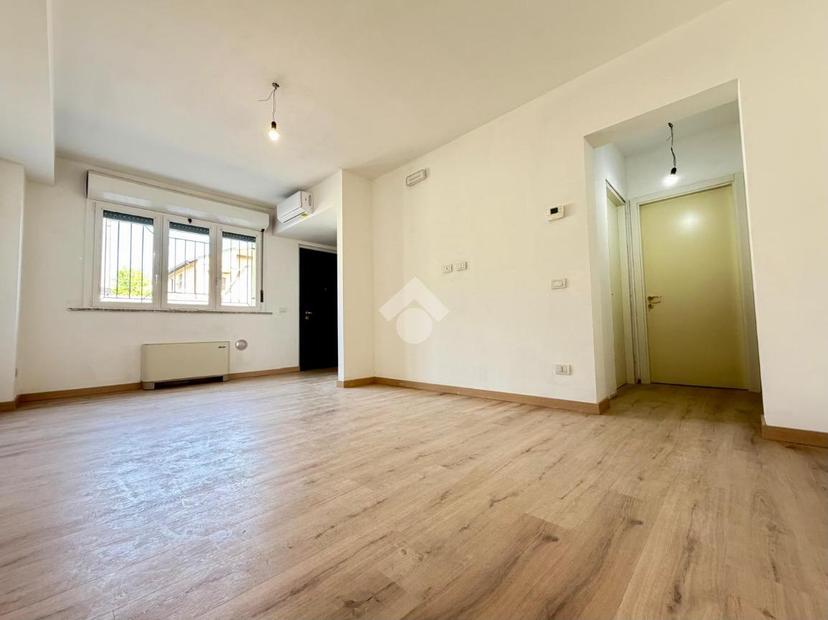 Trilocale in Via Solferino, Castelleone — foto 3 di 5