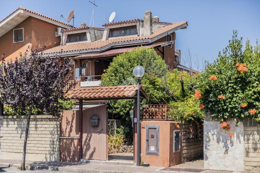 Villa a schiera in Via Vito Pietroforti 42, Cerveteri — foto 4 di 5