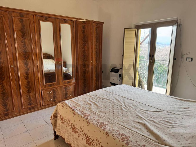 Casa indipendente in Via Pietranegra 5, Lettomanoppello — foto 5 di 5