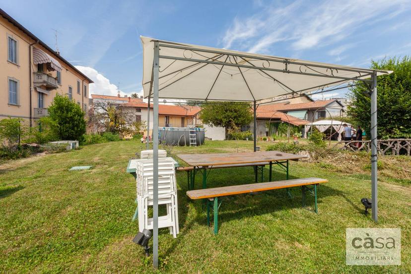 Quadrilocale in Via Papa Innocenzo XI 1, Vedano Olona — foto 2 di 5