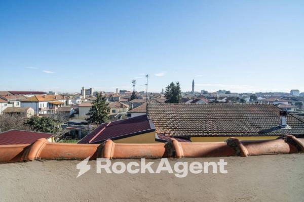 Trilocale in Via XXV Aprile 32, Mede — foto 2 di 5