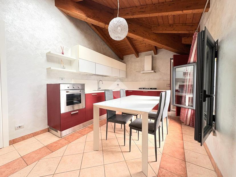Quadrilocale in Via Staffola 8, Guastalla — foto 3 di 5