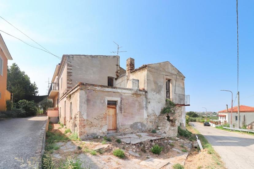 Rustico in Via Colle di Tollo 5, Tollo