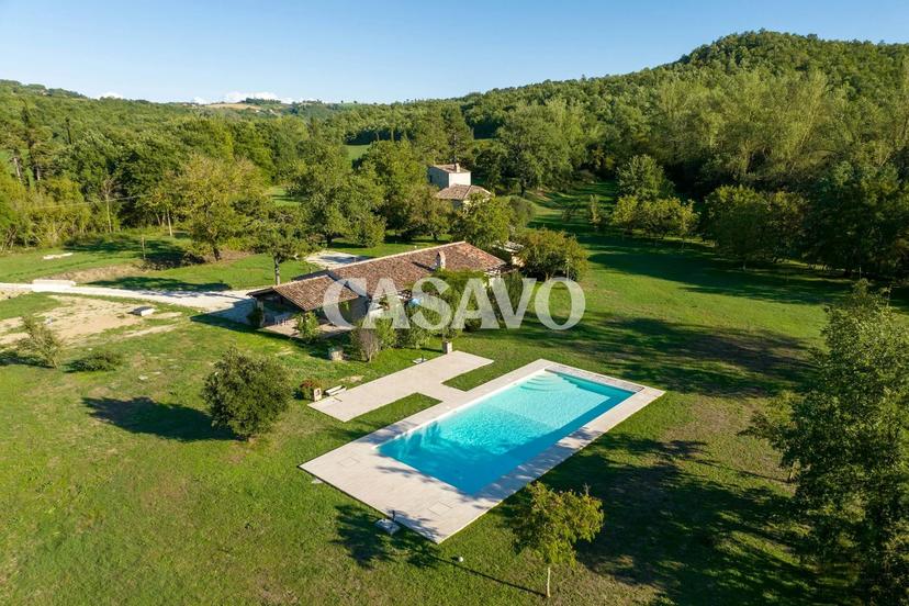 Villa in Località Montenero, Todi