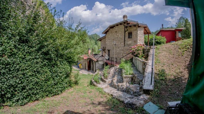 Casa indipendente in Via Cucco 119, Vergato — foto 3 di 5