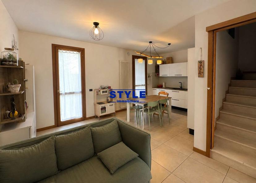 Villa bifamiliare, Fiesso d'Artico — foto 4 di 5