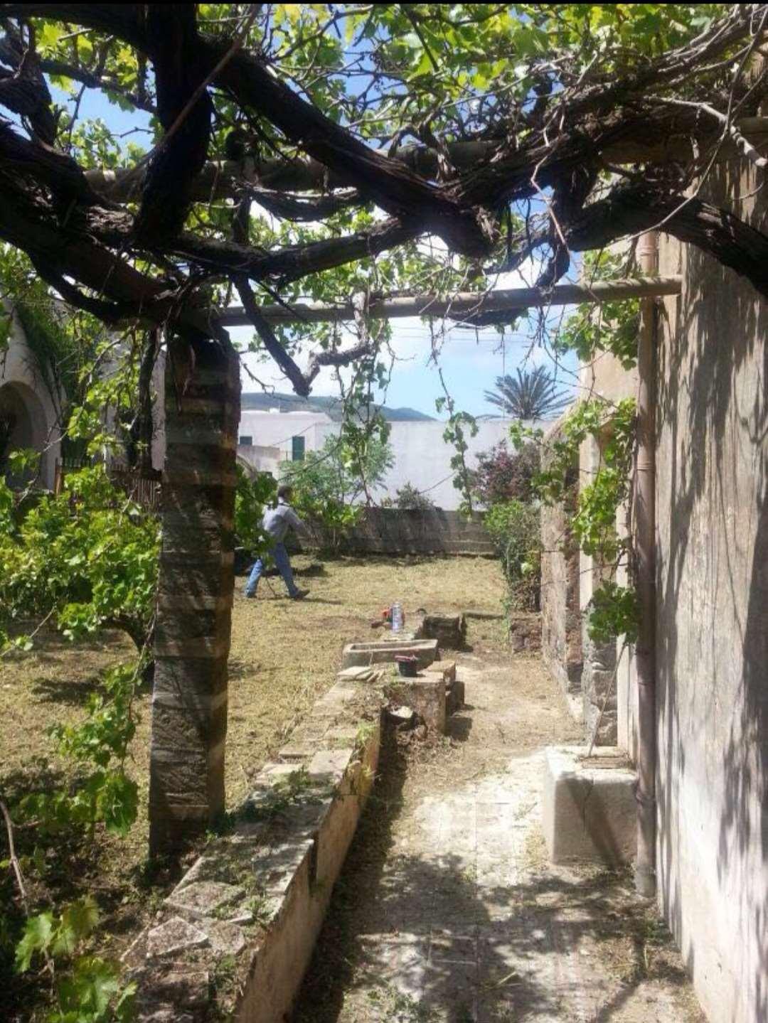 Casa indipendente, Pantelleria