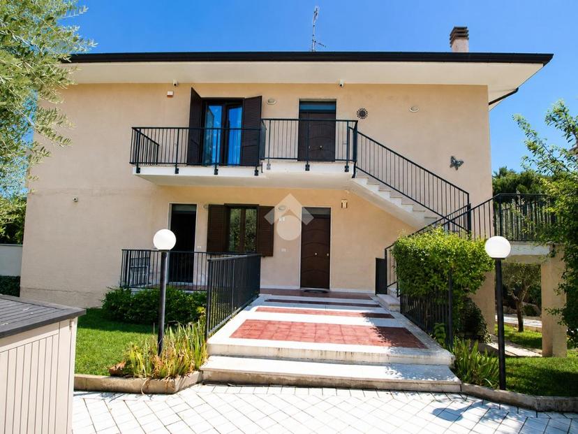 Villa in Via Celestino 12, Tortoreto — foto 5 di 5