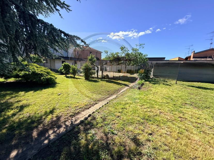 Casa indipendente in Via Rosselli 30, Cavaria con Premezzo — foto 2 di 5