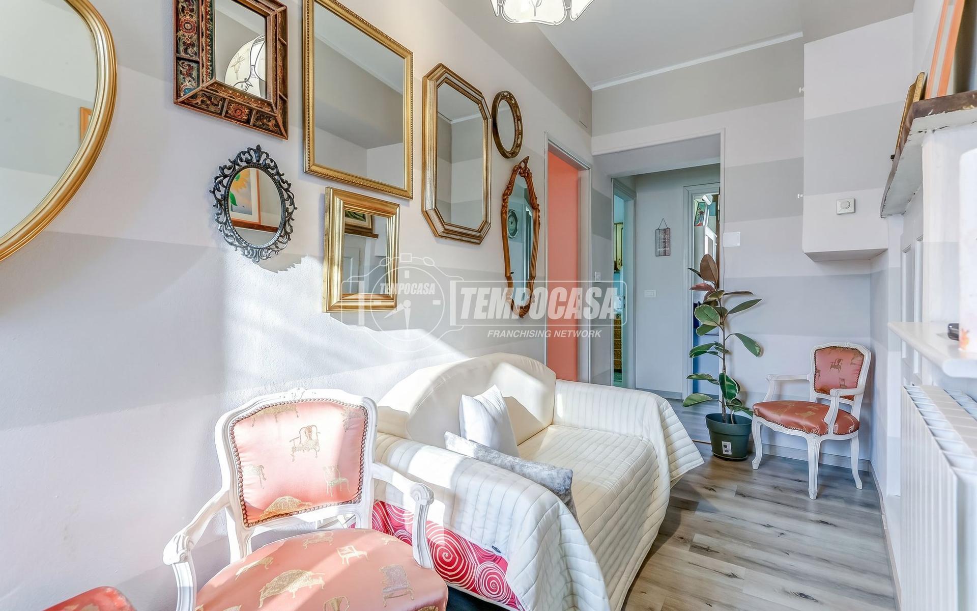 Casa indipendente in Vicolo Roggia Molinara, Cureggio