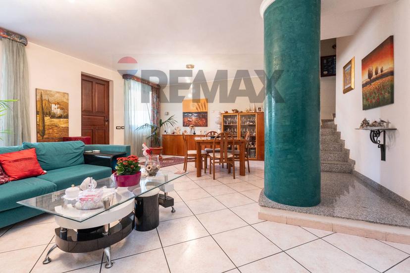 Villa a schiera in Via Taro 51, Acireale — foto 4 di 5
