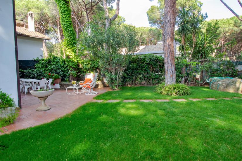 Villa a schiera in Via John Fitzgerald Kennedy, Castiglione della Pescaia — foto 2 di 5
