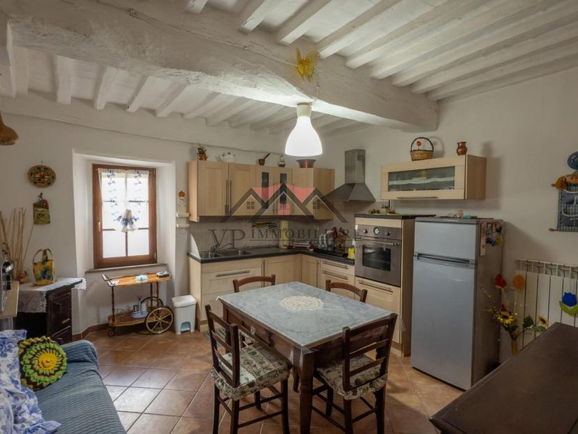 Quadrilocale, Castelnuovo di Val di Cecina — foto 4 di 5