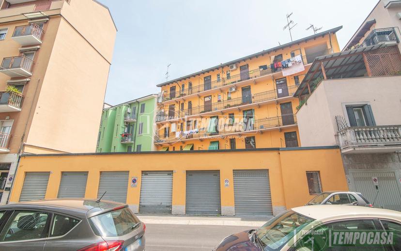 Bilocale in Via Monte San Michele, Sesto San Giovanni — foto 2 di 4