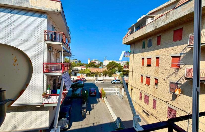 Bilocale in Via Lauro, Scalea