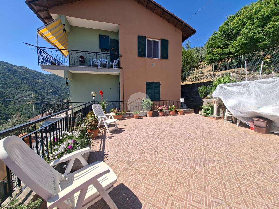 Villa in Via delle Rovere 35, Avegno