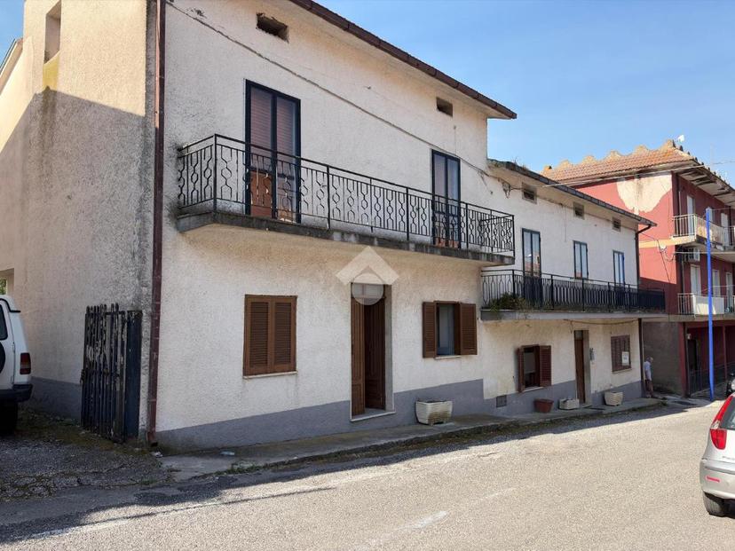 Casa indipendente in Via Fontana Nuova 26, Rocca d'Evandro — foto 2 di 5