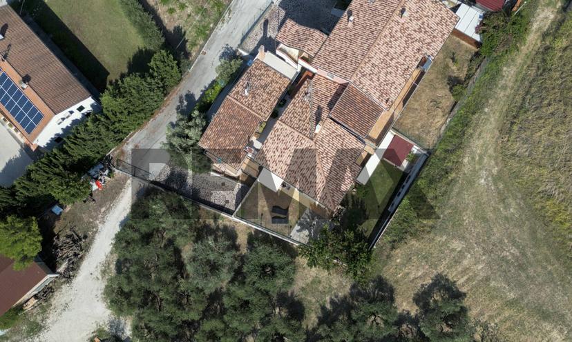 Quadrilocale in Via dei Gladioli 11, Recanati — foto 2 di 5