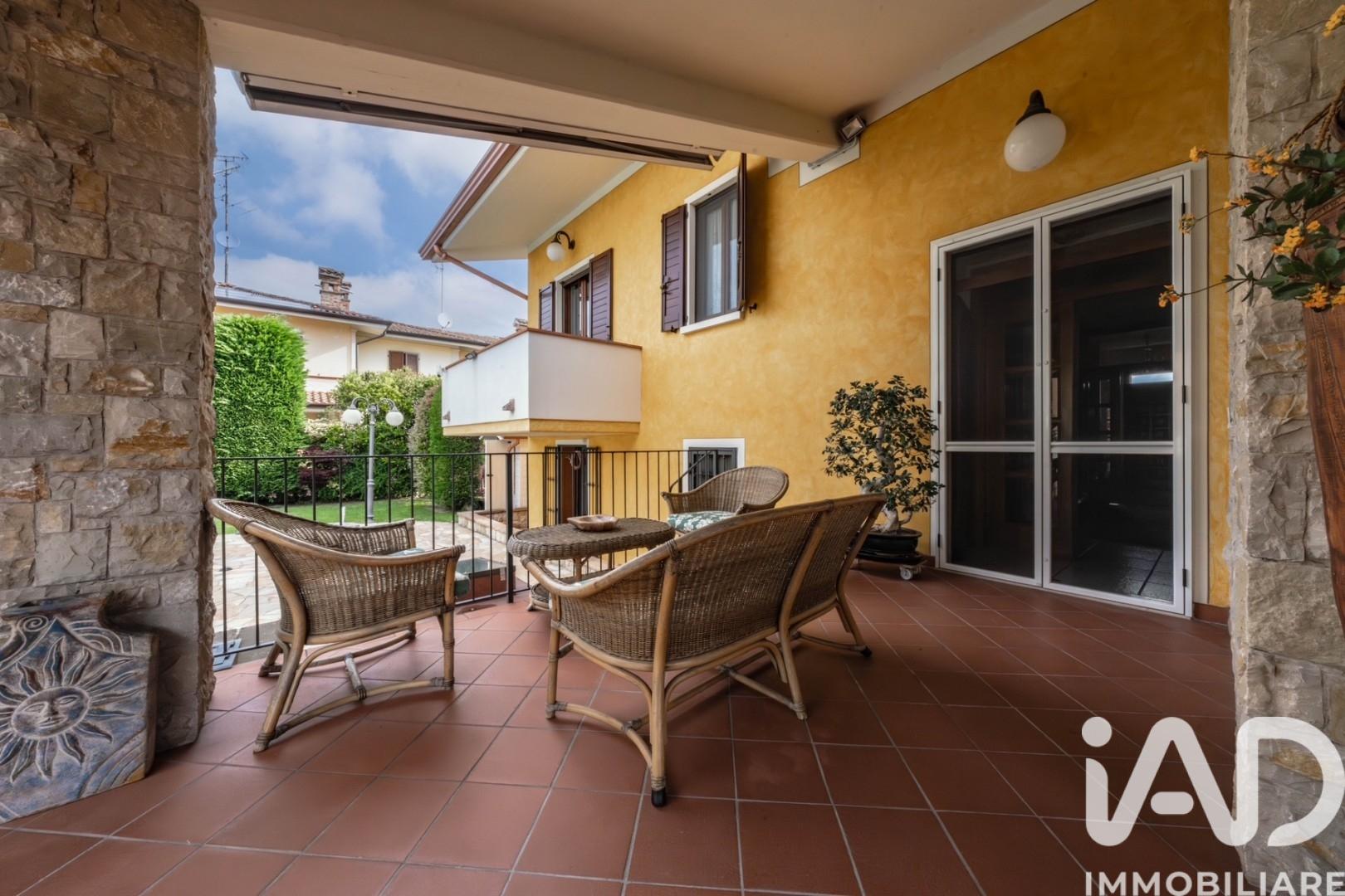 Villa in Via Via Trento, Montichiari