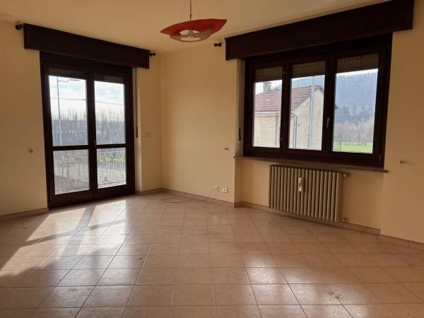 Appartamento in Via 1 Maggio 161, Luserna San Giovanni — foto 2 di 5