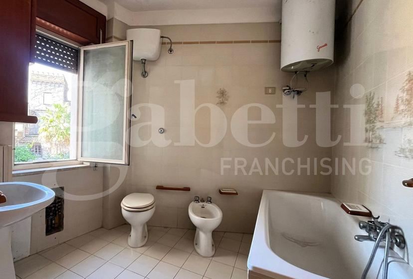 Casa indipendente in Piazza Gregorio Nucci , Calvi Risorta — foto 4 di 5