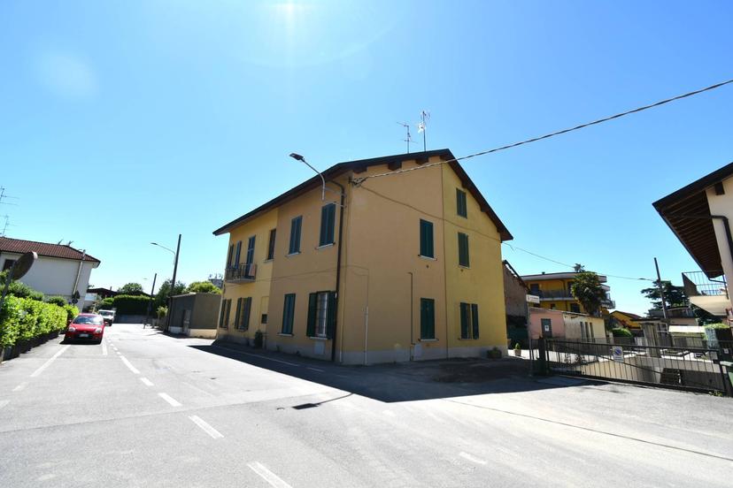 Bilocale in Via Gaetano Donizetti 5, Bernareggio — foto 5 di 5