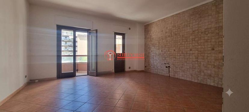 Trilocale in  Via Caposele, Trani — foto 2 di 5