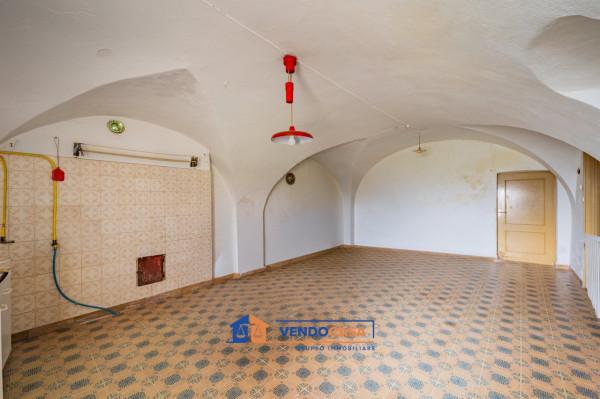 Cascina in Strada di Gratteria 151, Mondovì — foto 5 di 5