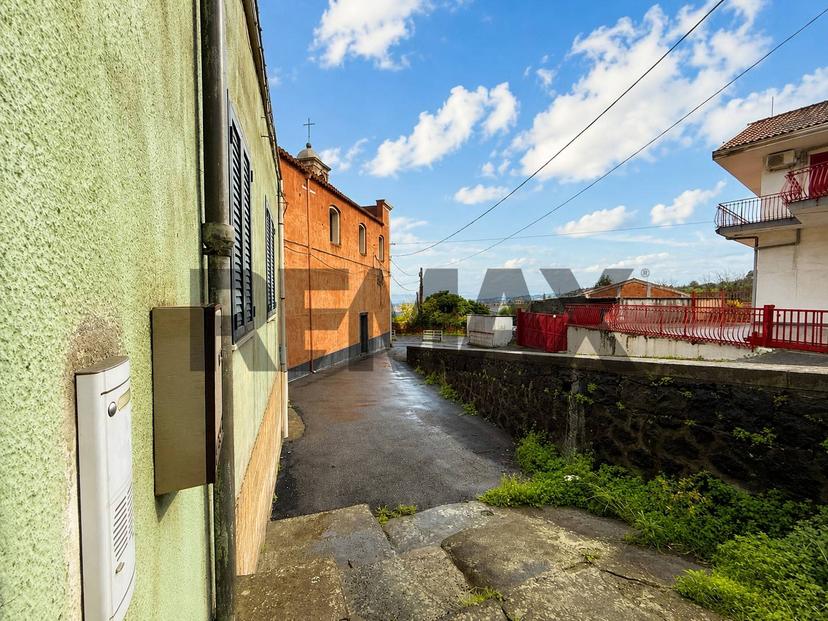 Casa indipendente in Via Chiesa Tagliaborse 1-3, Mascali — foto 3 di 5