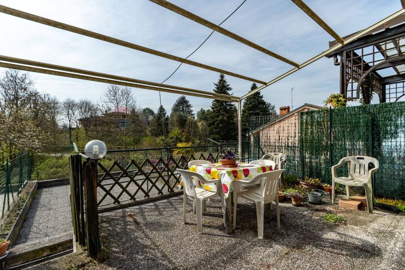Villa a schiera in Via Perlasca/  Via Don Monza 18, Bosisio Parini — foto 4 di 5