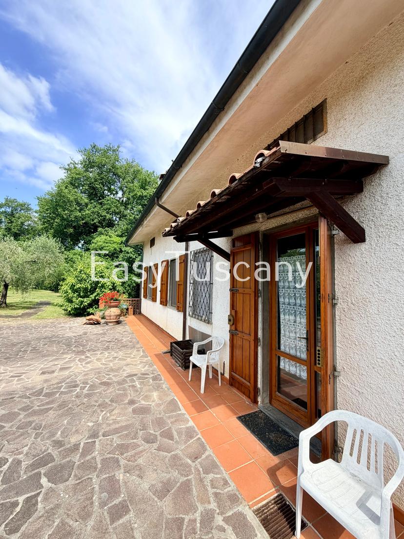 Villa in Via della Contea, Montecarlo — foto 2 di 5