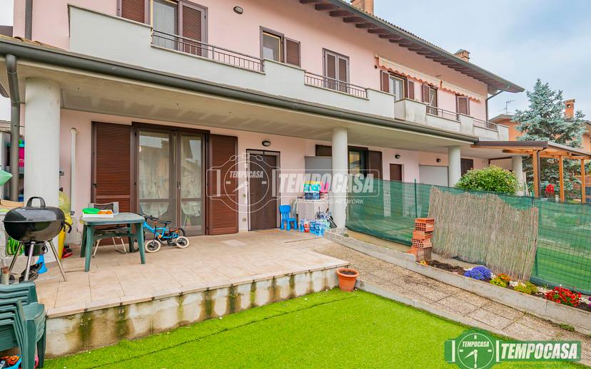 Trilocale in Via Dante Nicolini 15, Pieve Fissiraga — foto 4 di 5