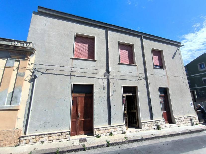 Casa indipendente in Via Petronia 25, Porto Torres — foto 3 di 5