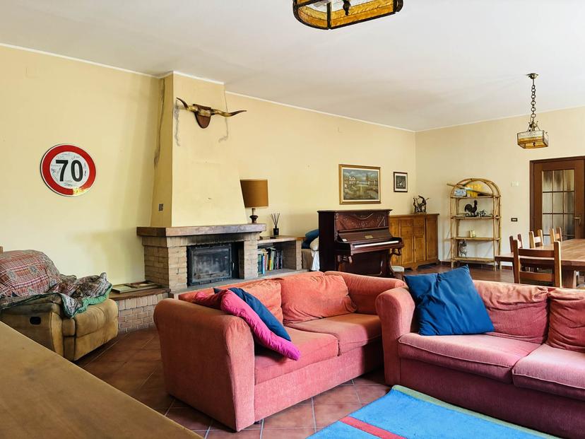 Casa indipendente, Moglia — foto 5 di 5