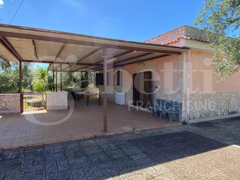 Villa in Strada Carrara dei Monaci , Trani — foto 2 di 5