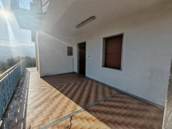 Villa bifamiliare in Contrada Torre Palazzo, Benevento — foto 2 di 5
