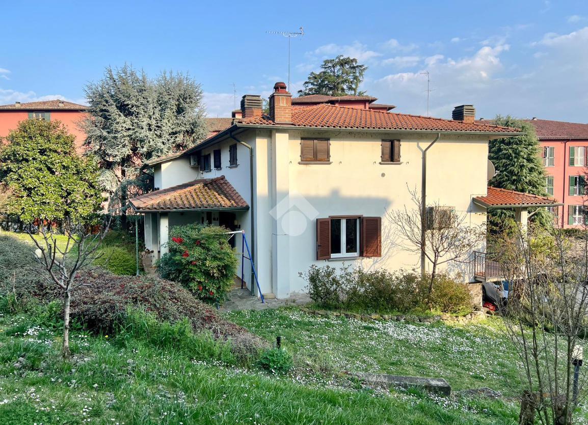 Villa in Via Montescano 55, Montescano